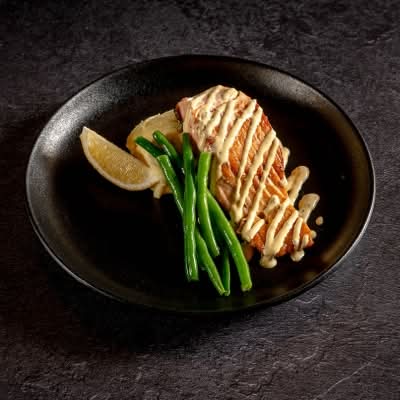 Grilled Salmon GF. (Imported)