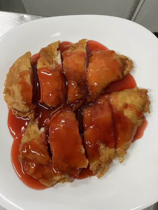 Boneless Chicken with Plum Sauce