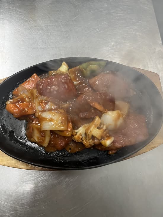 Sizzling Fillet Steak Chinese Style