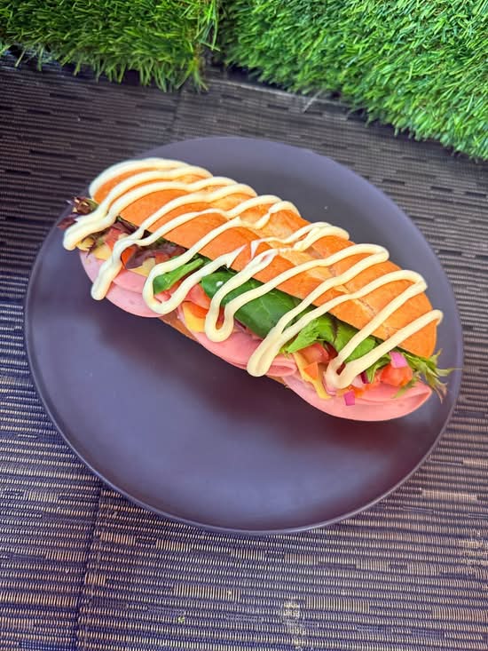 Ham & Salad Roll
