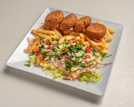 Falafel meal