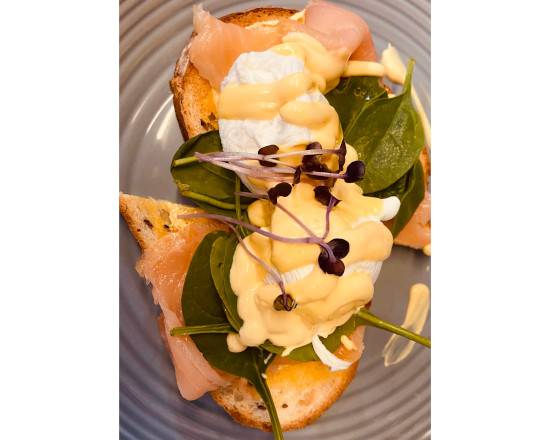 Eggs Benedict