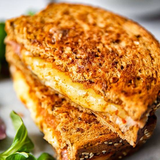 Ham & Cheese Toasties (K)