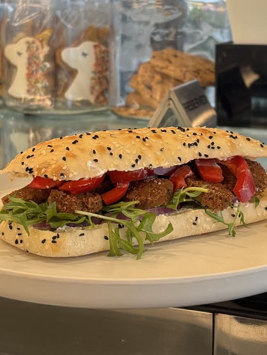 Falafel Focaccia (V)