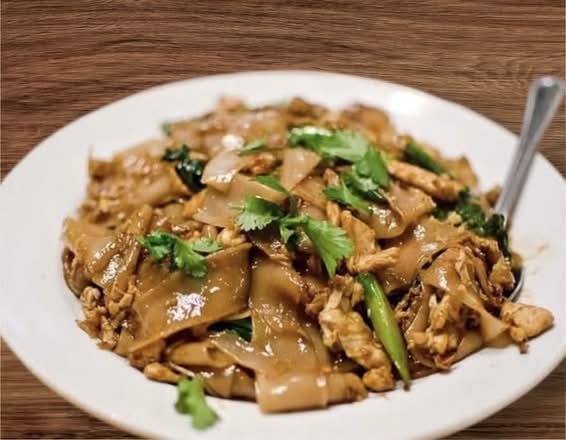 Pad See Ew Beef