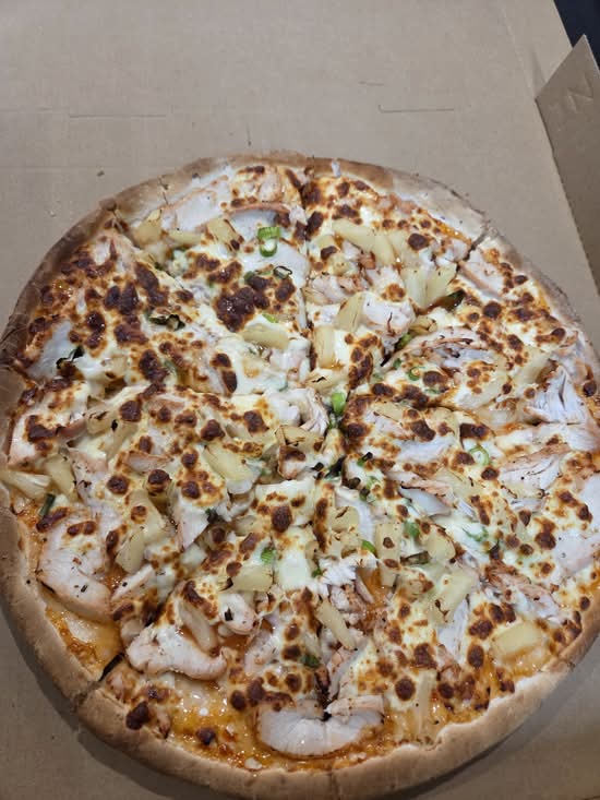 Sweet Chilli Chicken Pizza