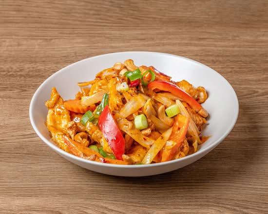 Crispy Chicken Cashew Nut Stir Fried
