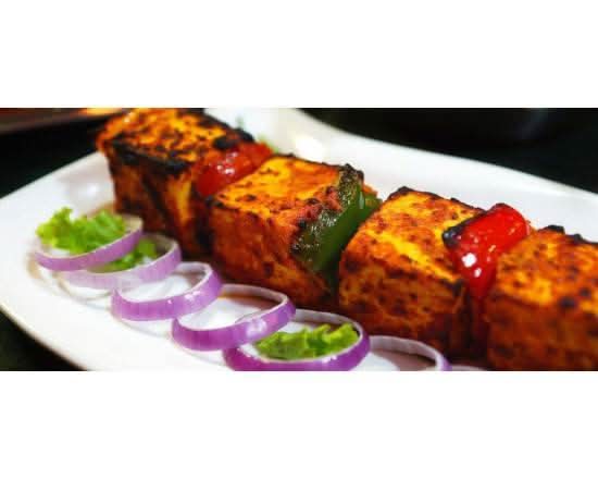 Tandoori Paneer Tikka (V)