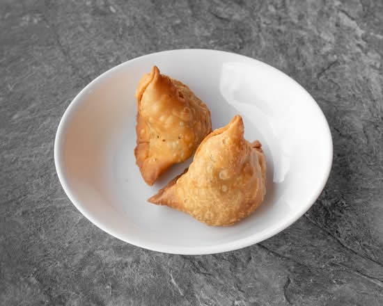 Vegetable Samosa (V)
