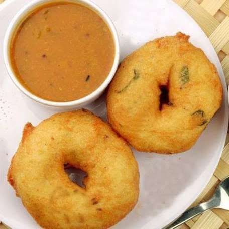Medhu Vada