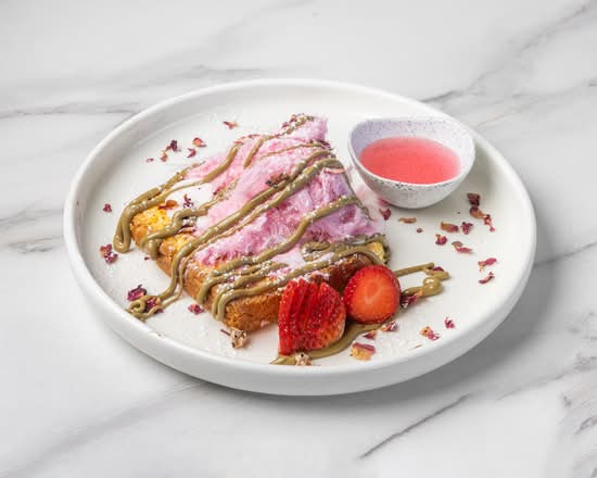 Knafeh French Toast