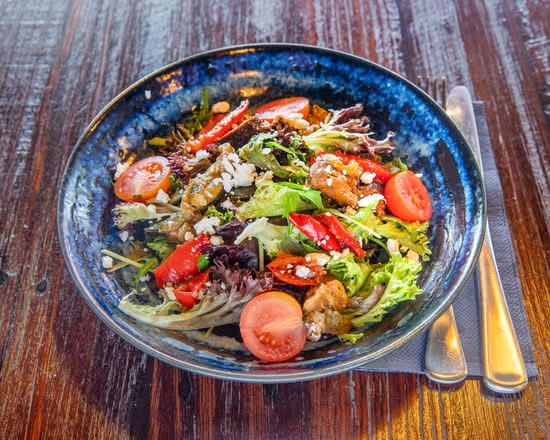 Ensalada De La Casa (House Salad)