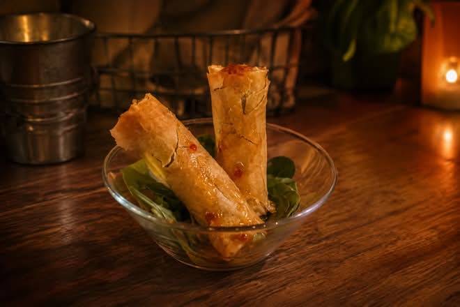 Giant Duckzilla Spring Rolls 🦆  (2pieces) 👩🏻🍳👍NEW Winter Snack ⭐