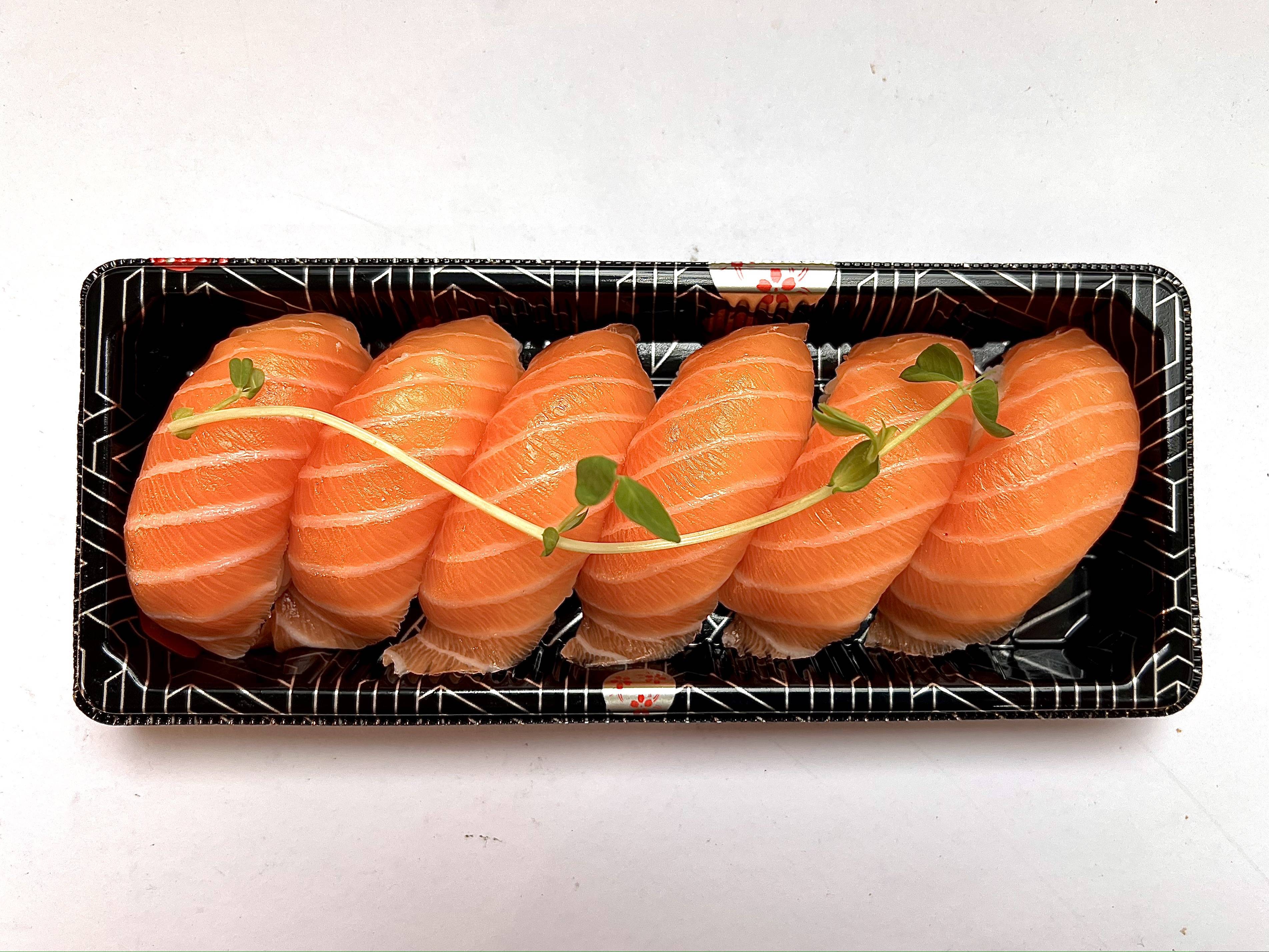 Salmon Nigiri