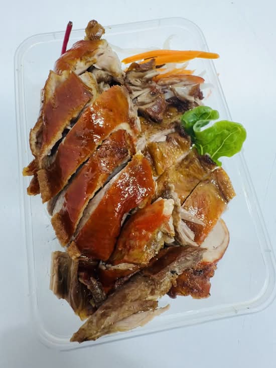 Bondless Roast Duck