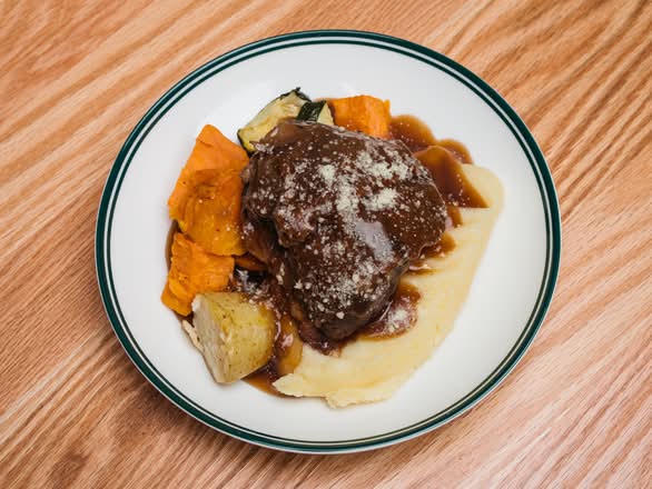 QLD Red Wine Braised Beef Cheeks (GF)