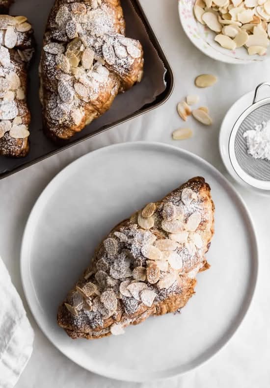 Almond Croissant