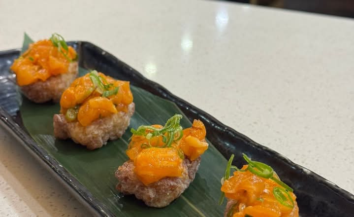 Spicy Salmon Crispy Rice (H)(GF)