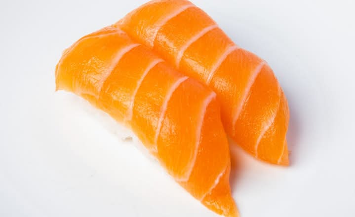 T-Salmon Sushi