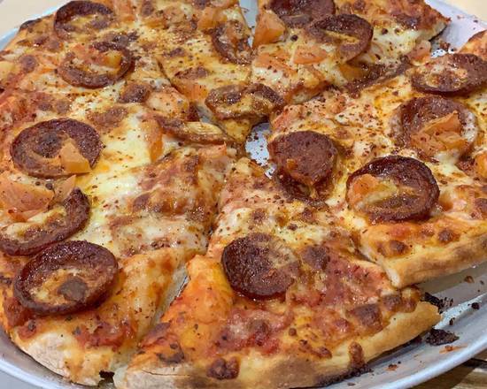 Salami Pizza