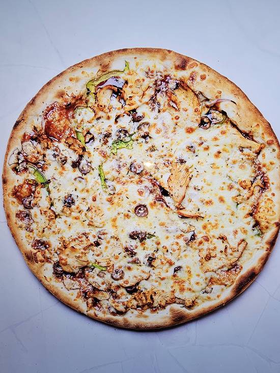 BBQ CHICKEN PIZZA