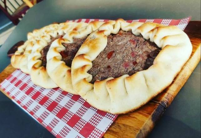 Meat Pide