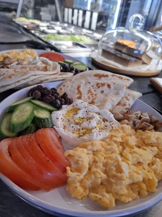 Scrambled Eggs Plate