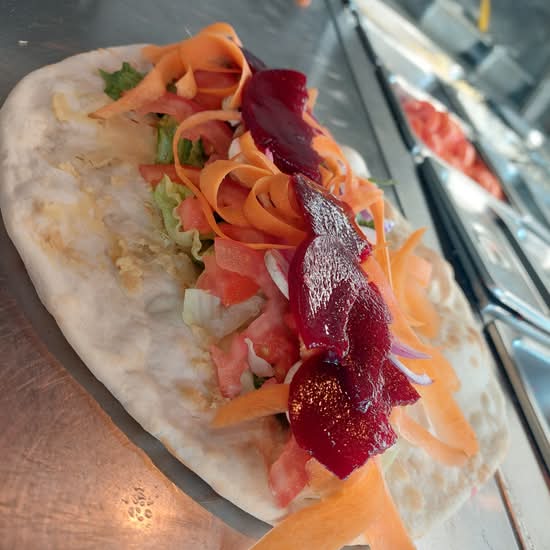Full Salad Sandwich (V)
