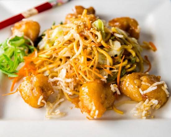 Small Honey chicken with noodles
