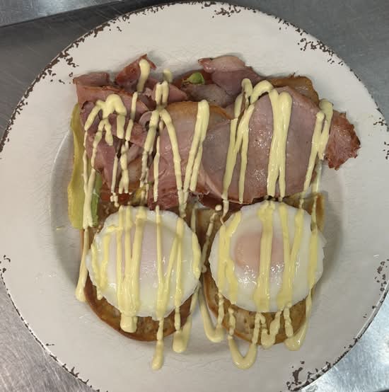 Eggs Benedict