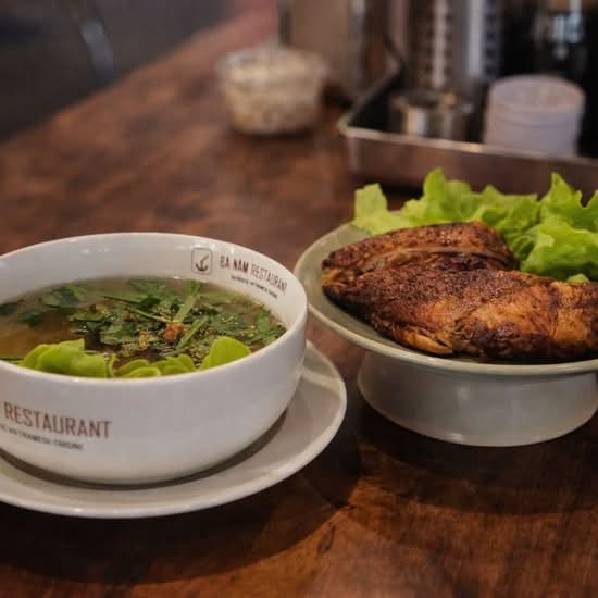 Crispy Chicken - Egg Noodles Soup