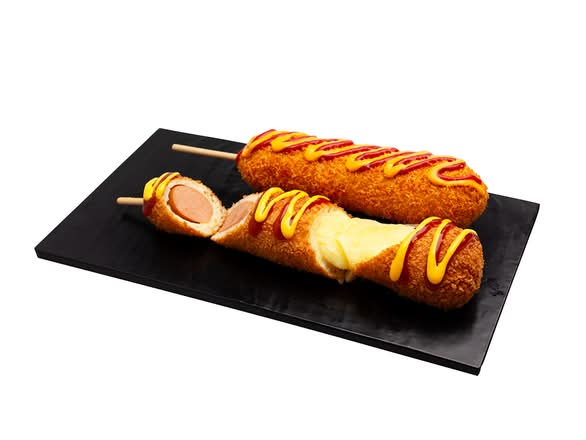 Cheese and Chicken Sausage Hotdog