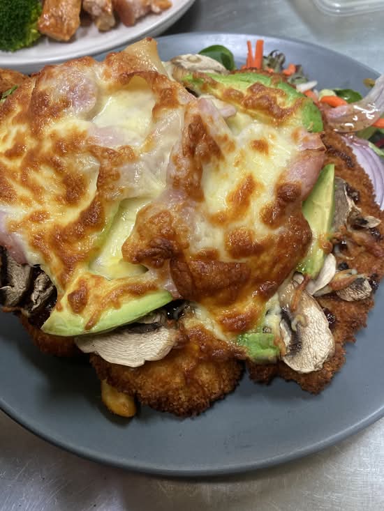 Bacon, Avocado, Mushroom Parmy