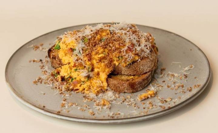 Chilli Scrambled Eggs