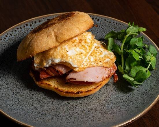 Bacon and Egg Roll