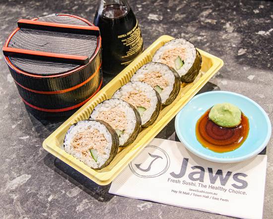 Cooked Tuna & Cucumber Roll