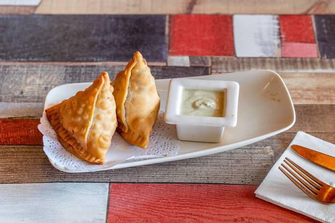 Vegetable Samosa (V)