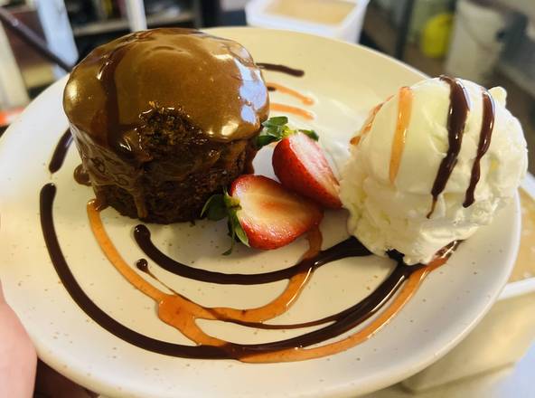 Sticky Date Pudding