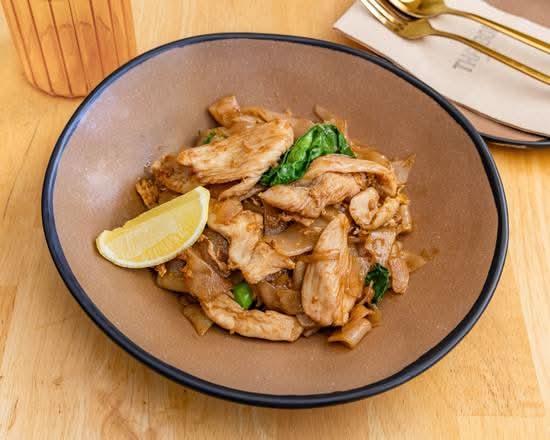Pad See Ew Chicken (V)(VG)