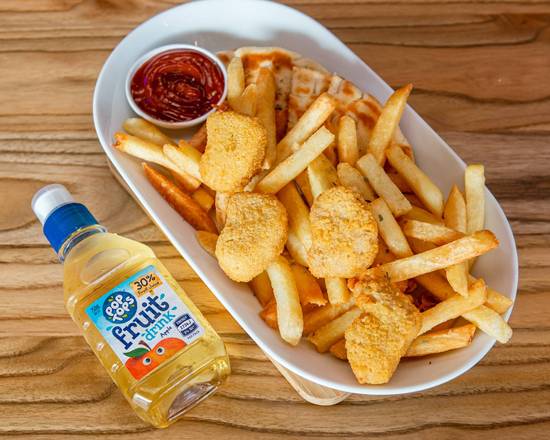 Kids Chicken Nuggets Meal