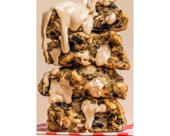 Caramilk Oreo Cookie