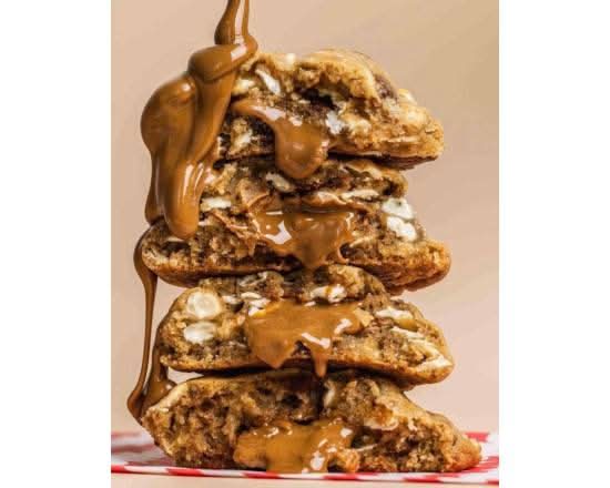 Biscoff White Choc Cookie