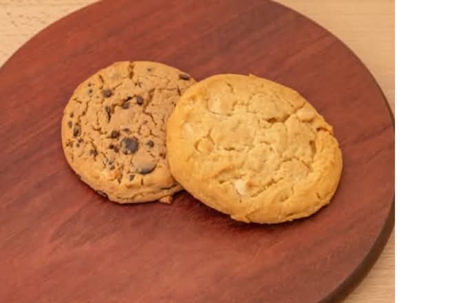 Chocolate Chip Cookie