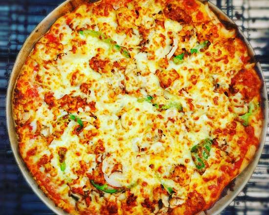 Tandoori Chicken Pizza