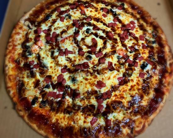 Large BBQ Chicken Pizza