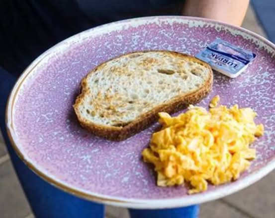 Kids Scrambled Egg on Toast