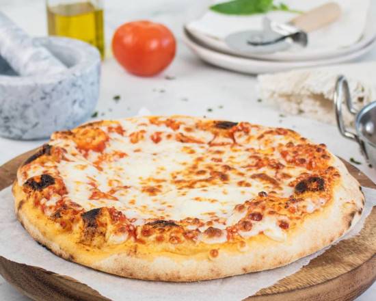 Classic Margherita Pizza