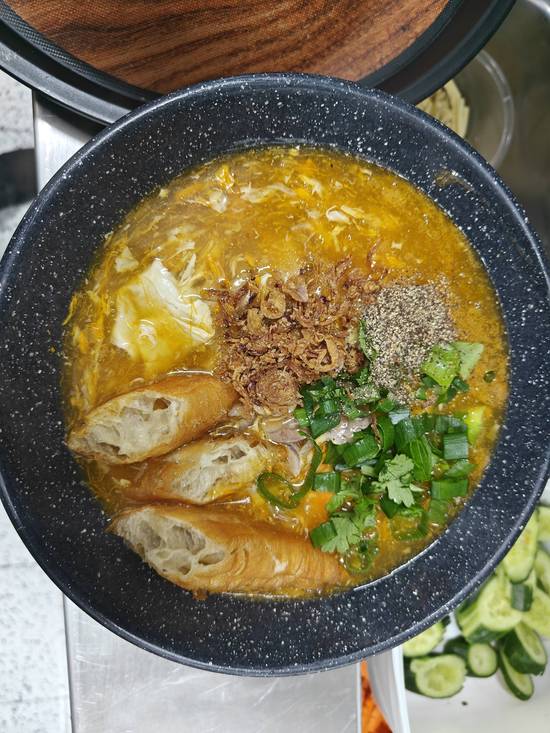 Banh Canh Thit Cua