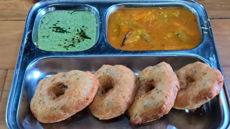 Sambar Vada Plate (VG)(GF)