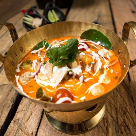 Tom Kha